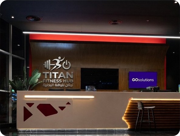 Titan Fitness Hub screens